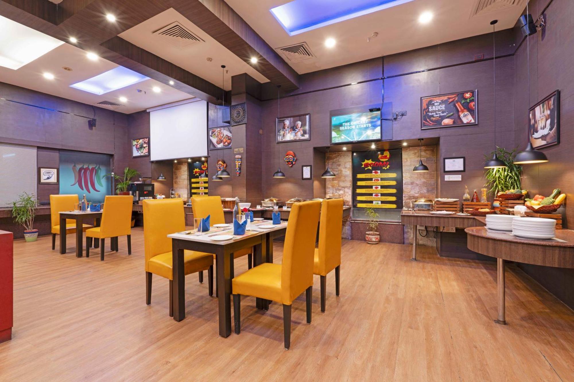 Indismart Hotel Calcutta Exteriör bild