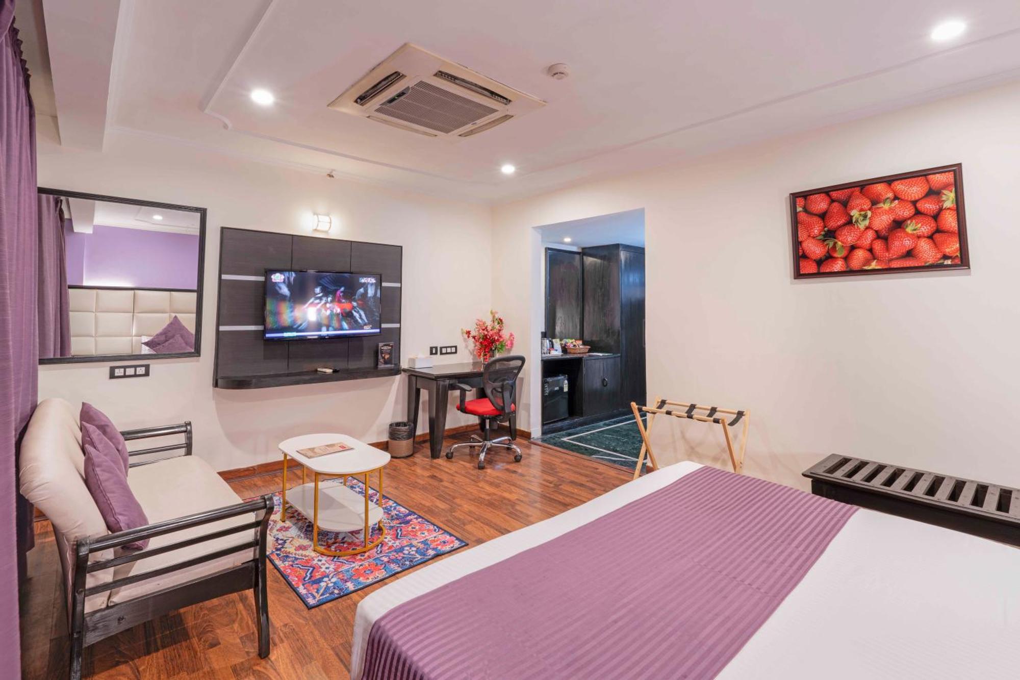 Indismart Hotel Calcutta Exteriör bild